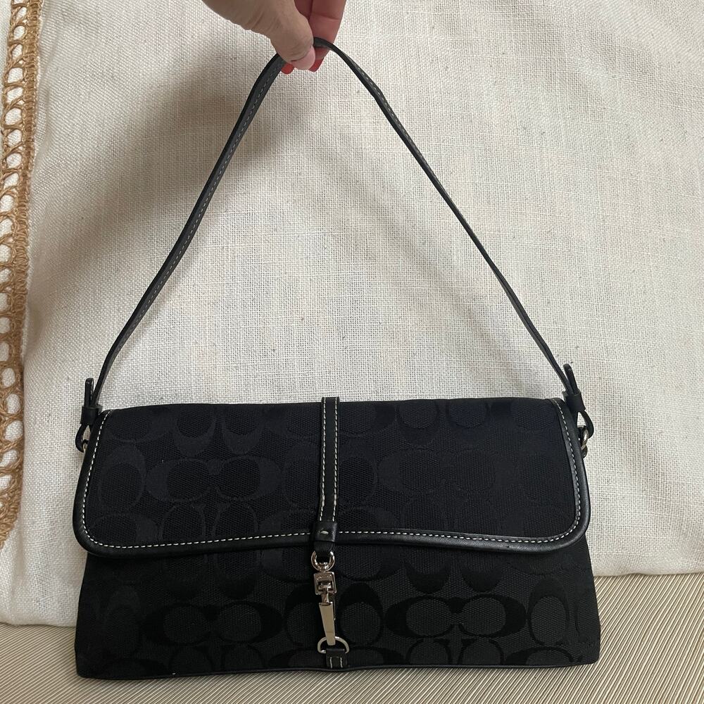 Rare Vintage Coach 6348 Demi Clip Flap Baguette | Black Signature Y2K